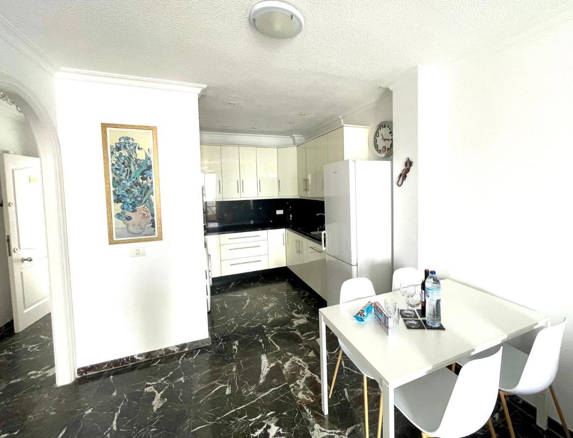 Luxury Apt. With Stunning Sea View 阿坎提拉德洛斯基 外观 照片